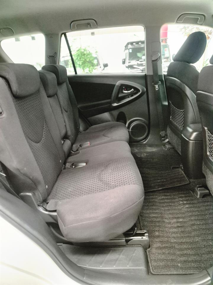 2010 Toyota Vanguard thumbnail