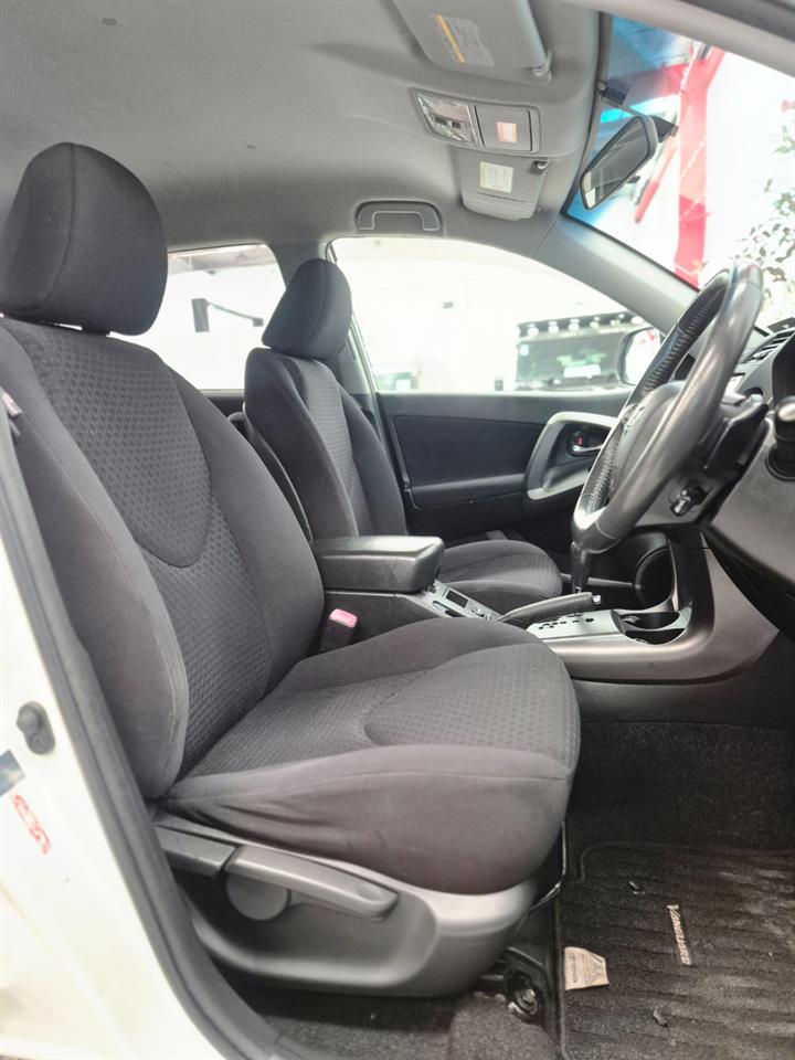 2010 Toyota Vanguard thumbnail