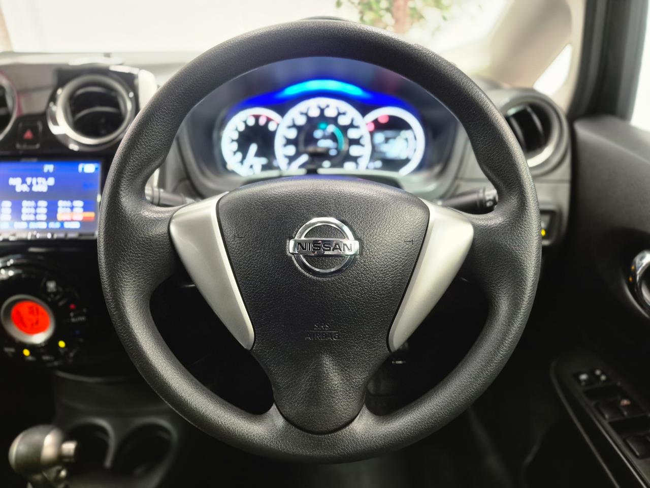 2014 Nissan Note thumbnail
