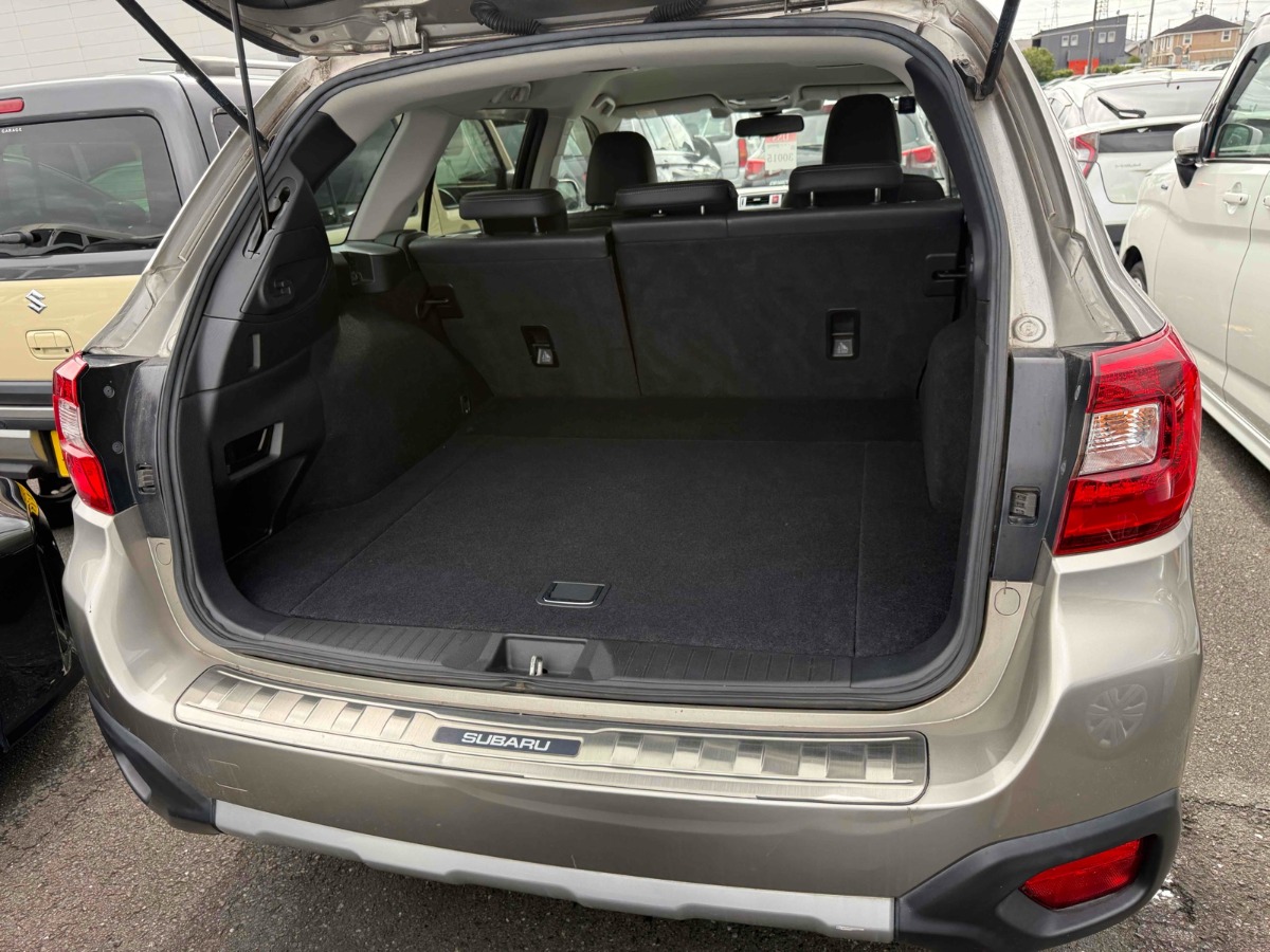 2015 Subaru Outback thumbnail