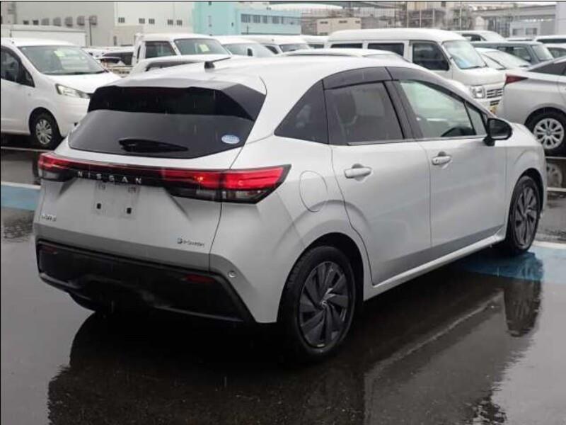 2021 Nissan NOTE thumbnail