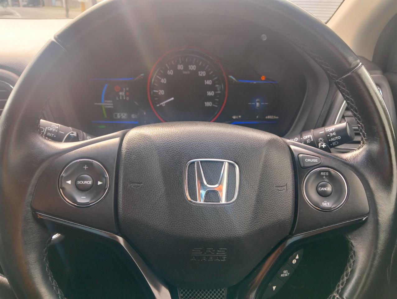 2015 Honda VEZEL thumbnail