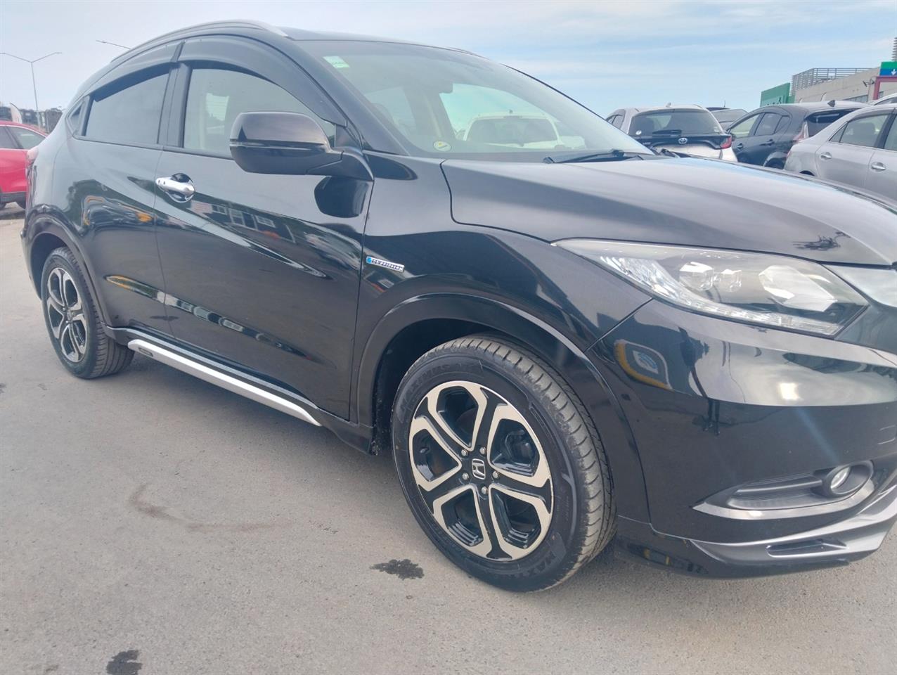 2015 Honda VEZEL thumbnail