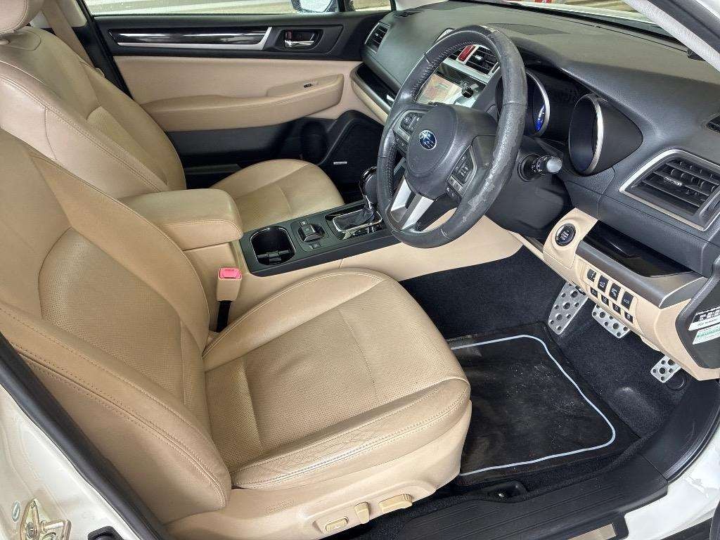 2016 Subaru Legacy thumbnail