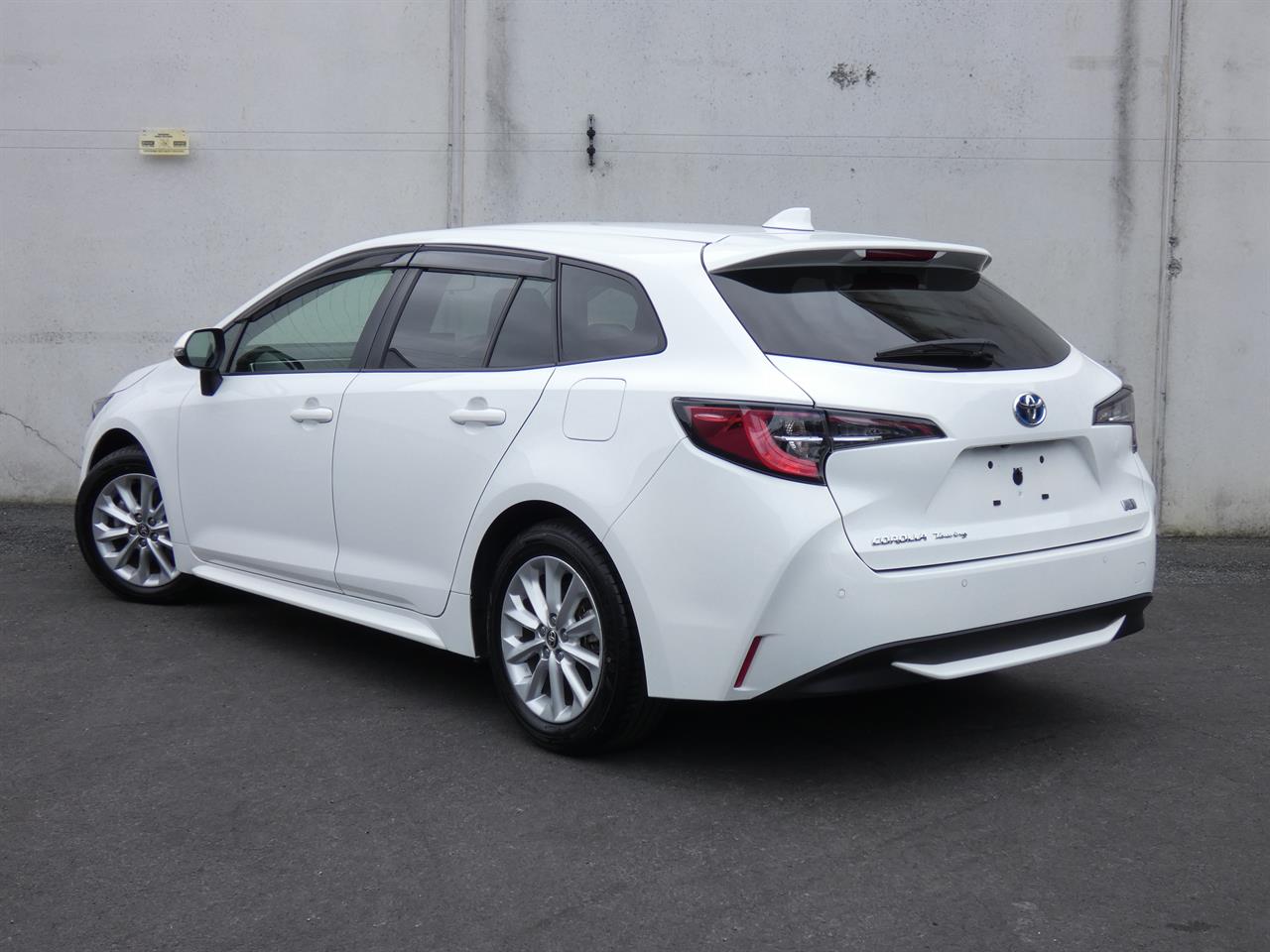 2021 Toyota COROLLA thumbnail