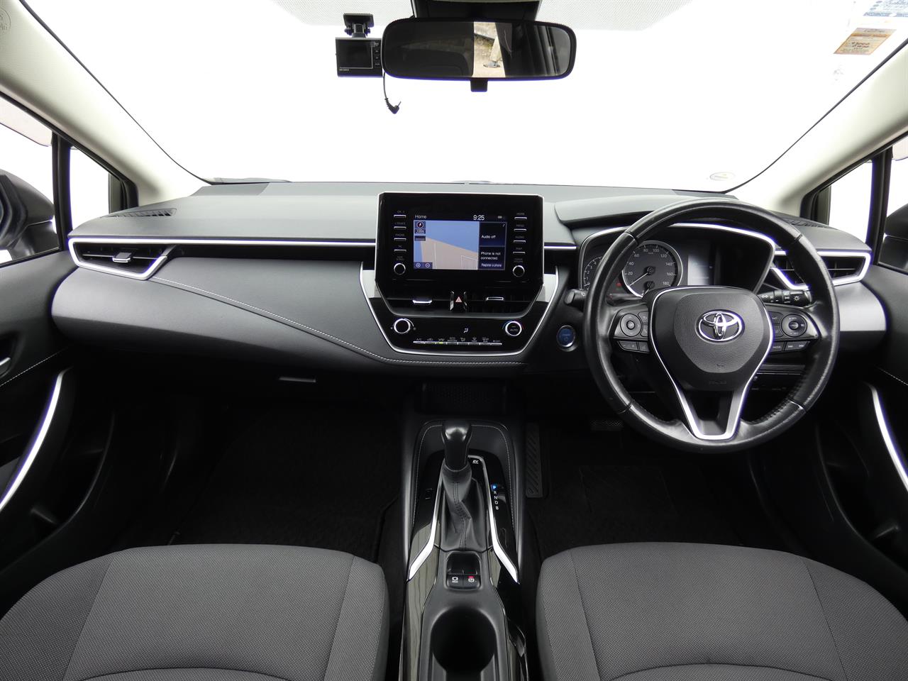 2021 Toyota COROLLA thumbnail