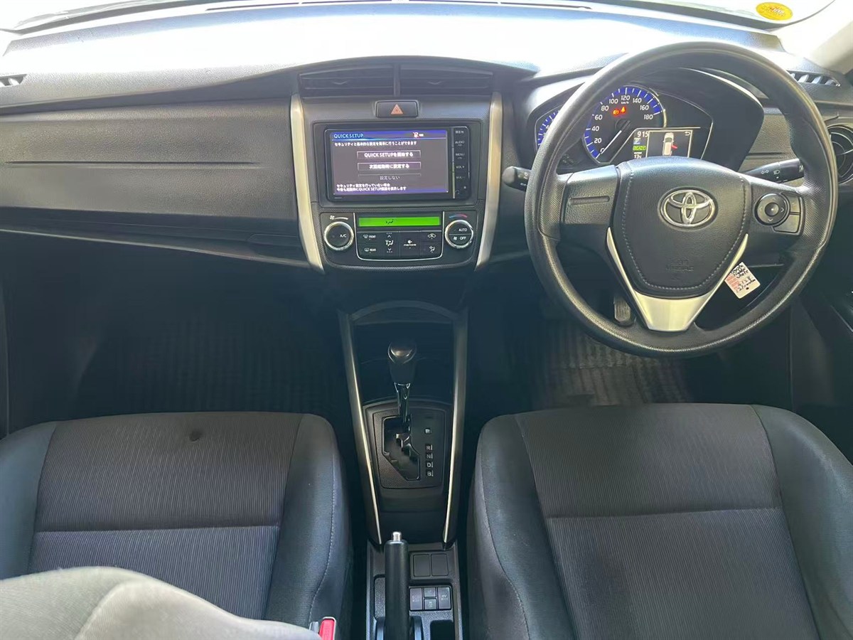 2016 Toyota Corolla thumbnail