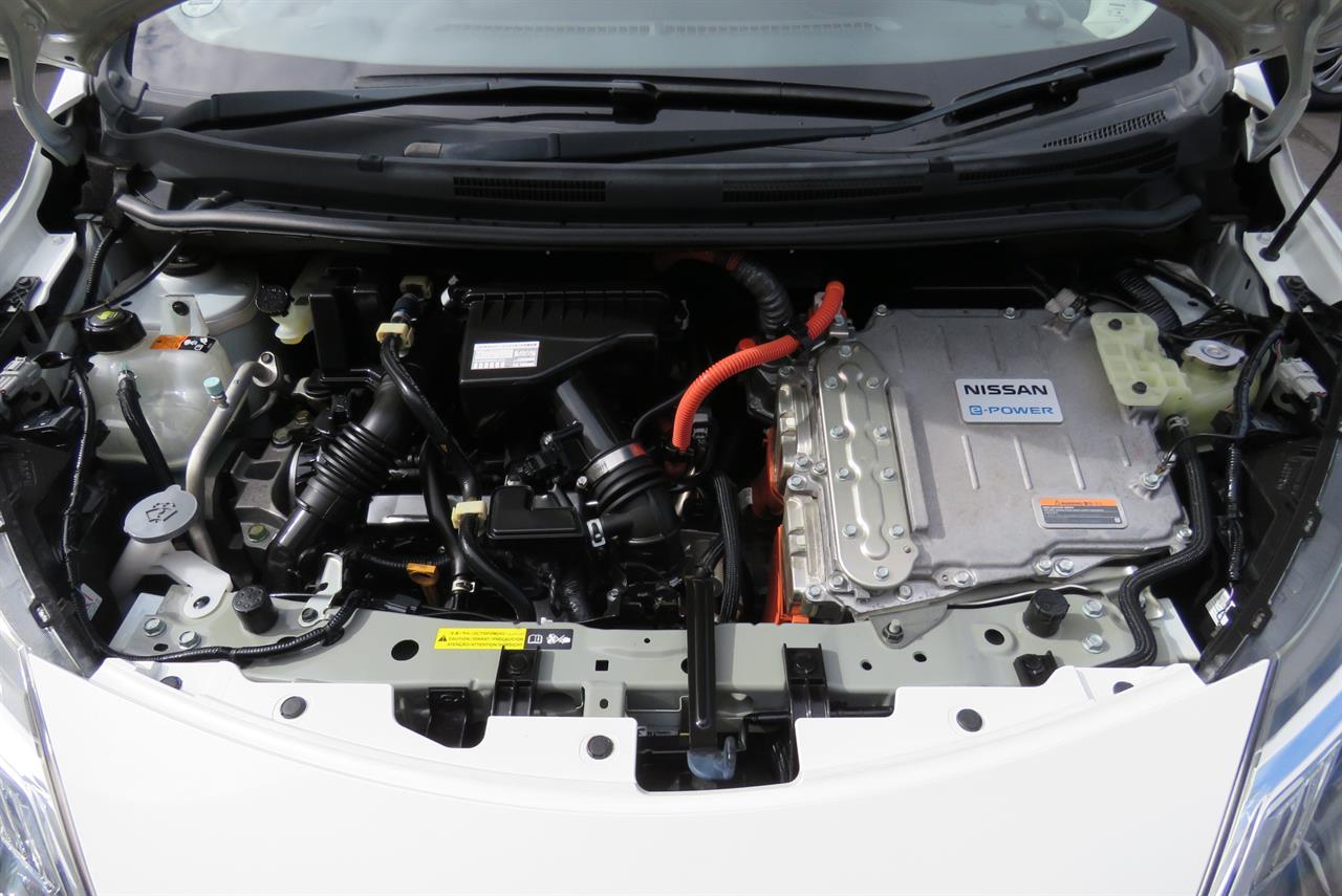 2018 Nissan Note thumbnail
