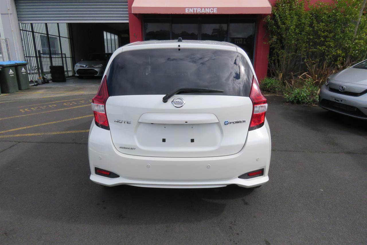 2018 Nissan Note thumbnail
