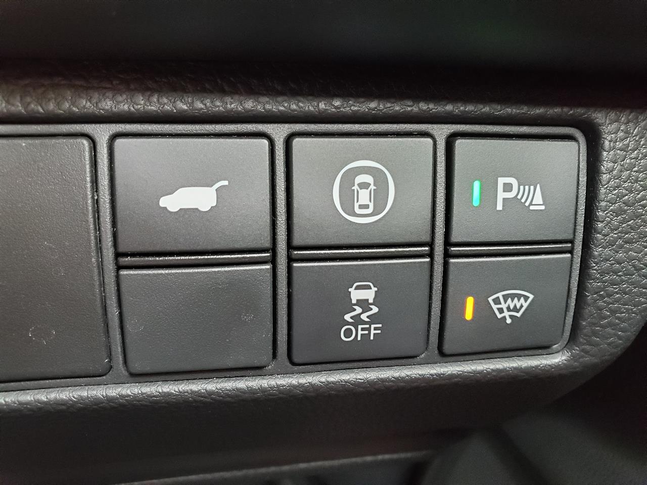 2021 Honda Vezel thumbnail