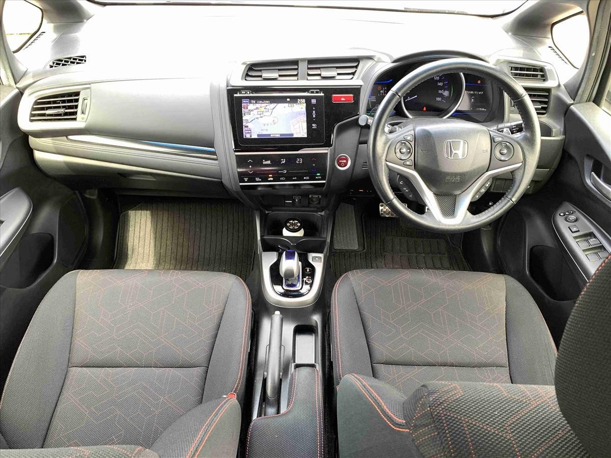 2013 Honda FIT thumbnail