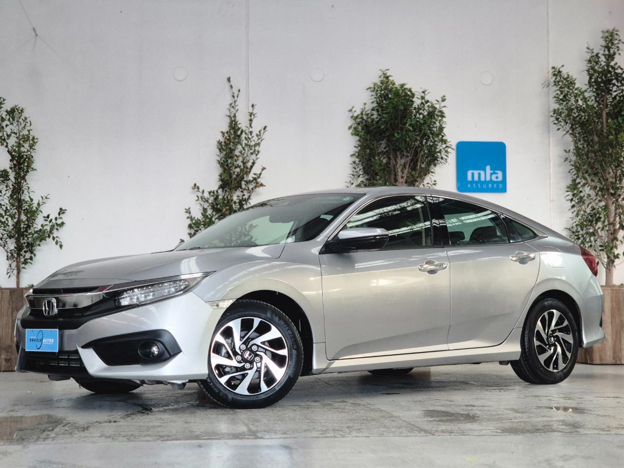 2017 Honda Civic thumbnail
