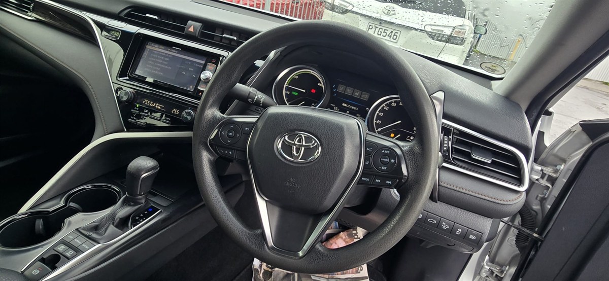 2018 Toyota Camry thumbnail