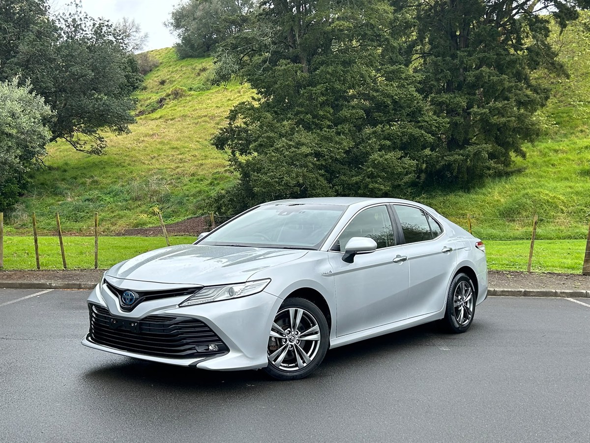 2018 Toyota Camry thumbnail