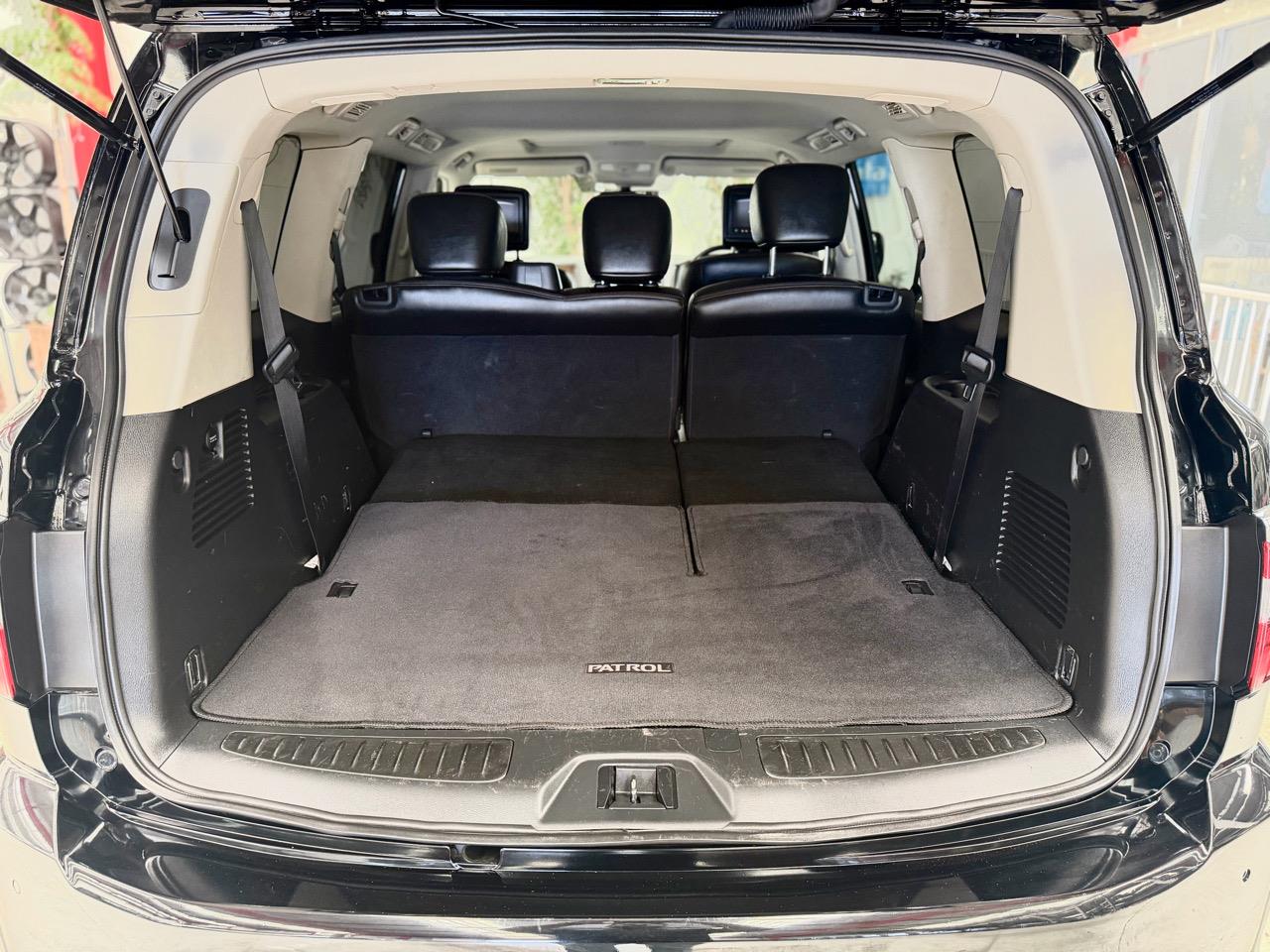 2023 Nissan Patrol thumbnail
