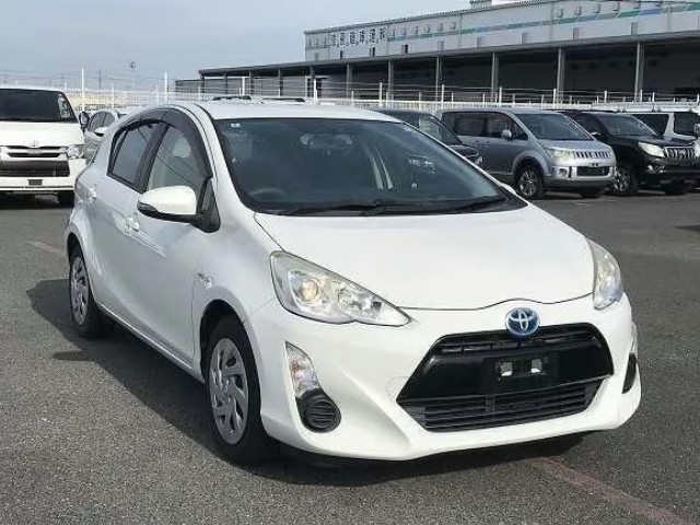 2016 Toyota Aqua