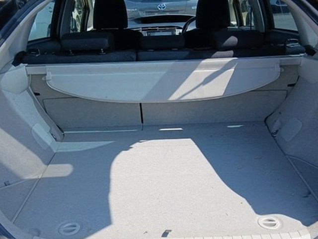 2014 Toyota Prius thumbnail
