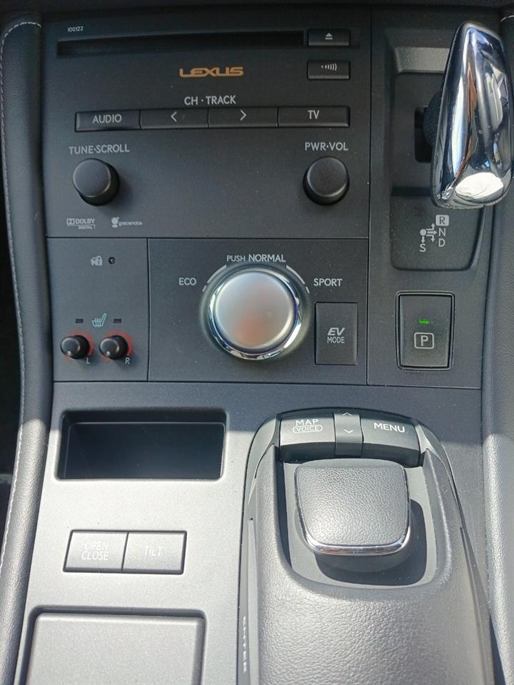 2013 Lexus CT thumbnail