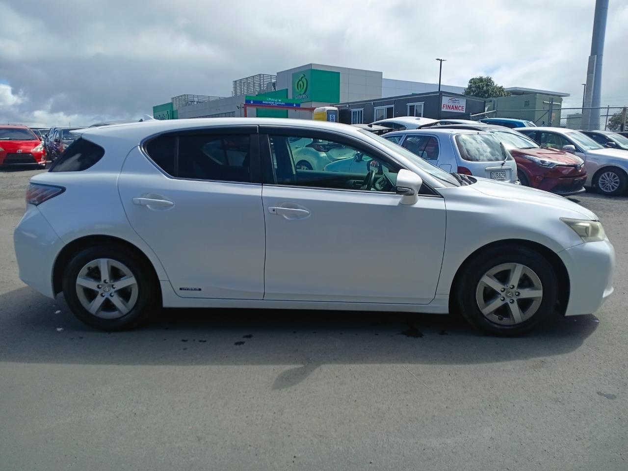 2013 Lexus CT thumbnail