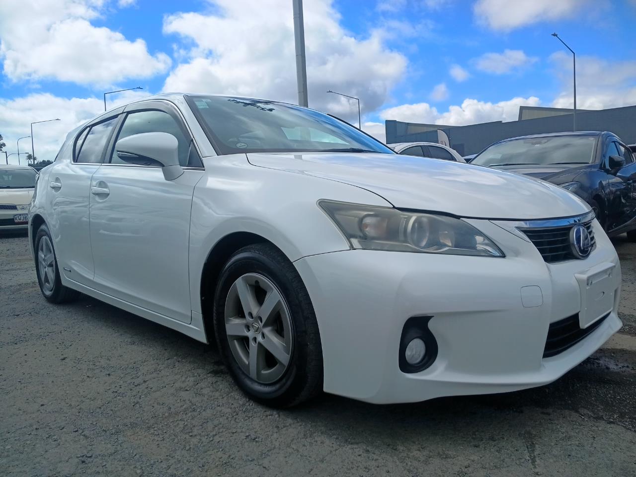 2013 Lexus CT thumbnail