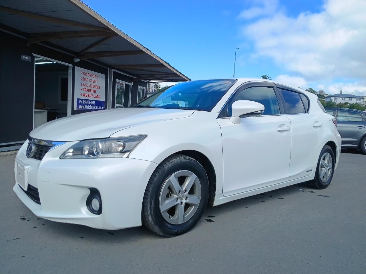 2013 Lexus CT thumbnail