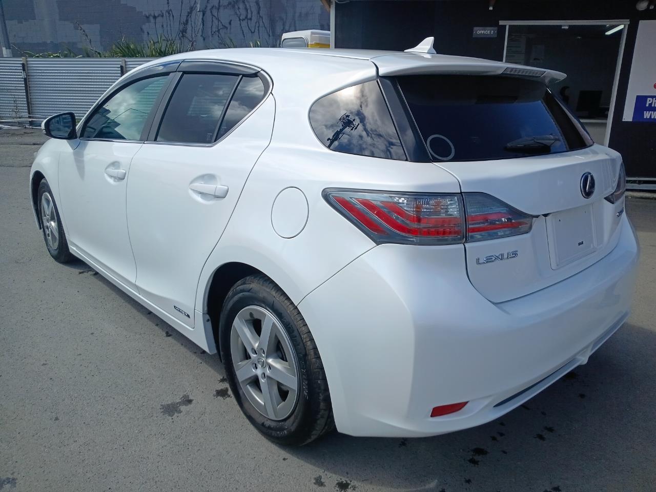 2013 Lexus CT thumbnail