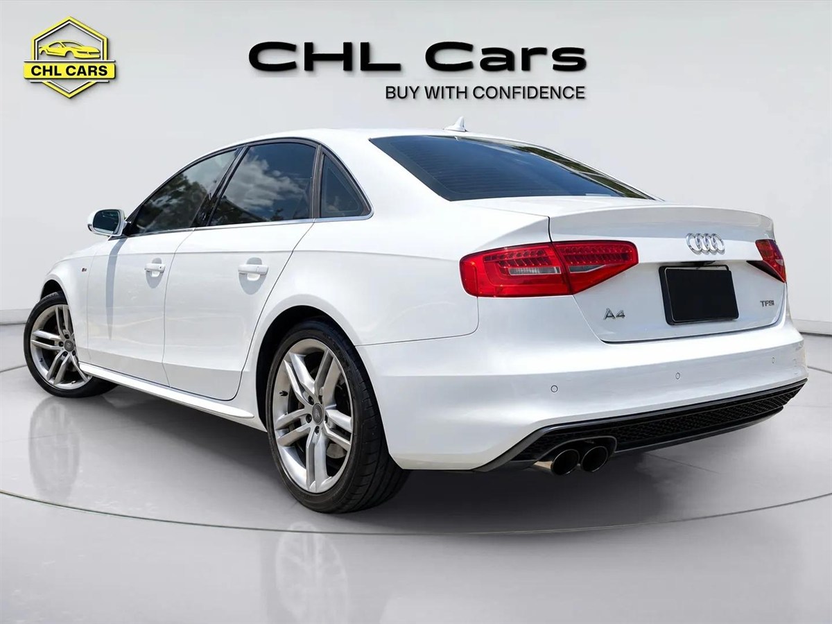 2016 Audi A4 thumbnail