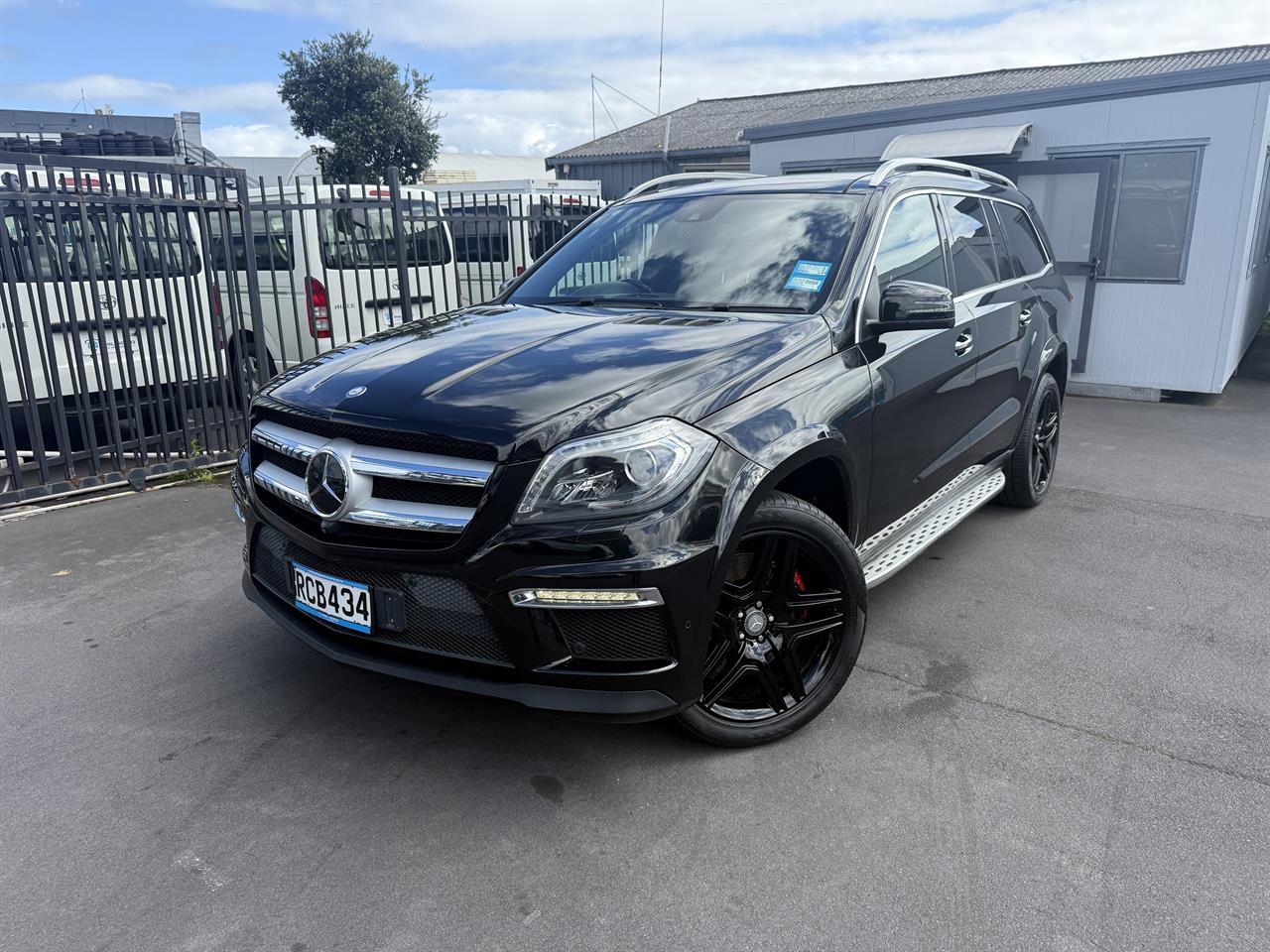 2015 Mercedes-Benz GL350 thumbnail