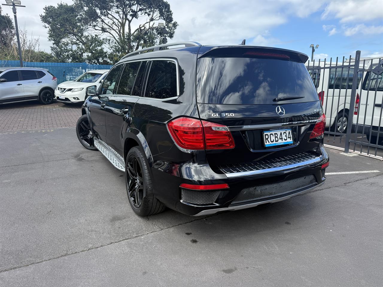 2015 Mercedes-Benz GL350 thumbnail