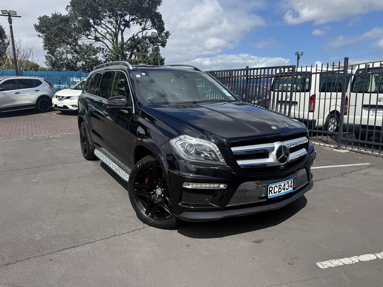 2015 Mercedes-Benz GL350 thumbnail