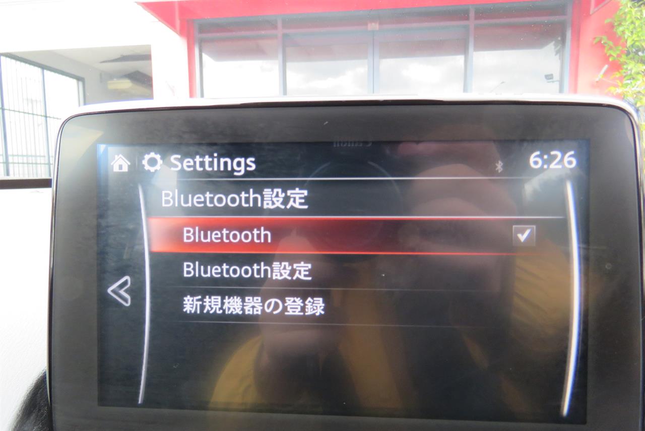 2021 Mazda 2 thumbnail