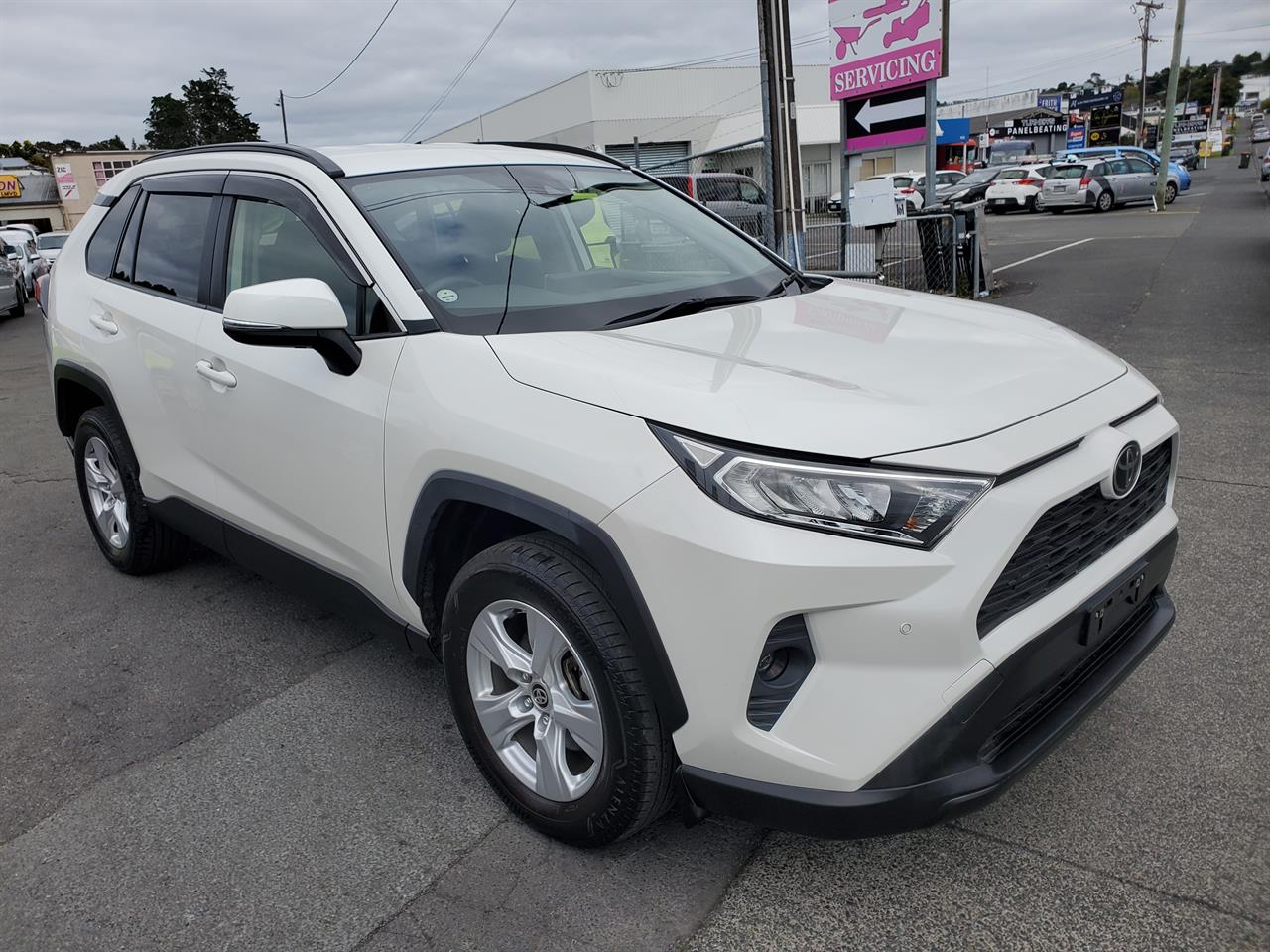 2021 Toyota Rav4 thumbnail