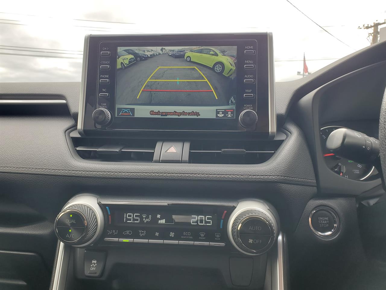 2021 Toyota Rav4 thumbnail
