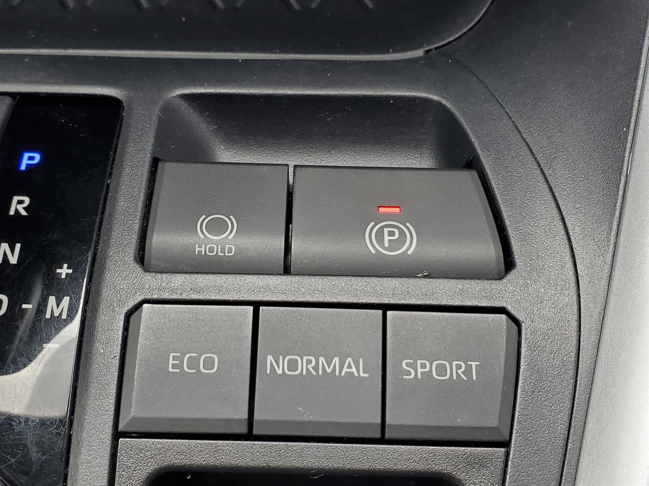 2021 Toyota Rav4 thumbnail