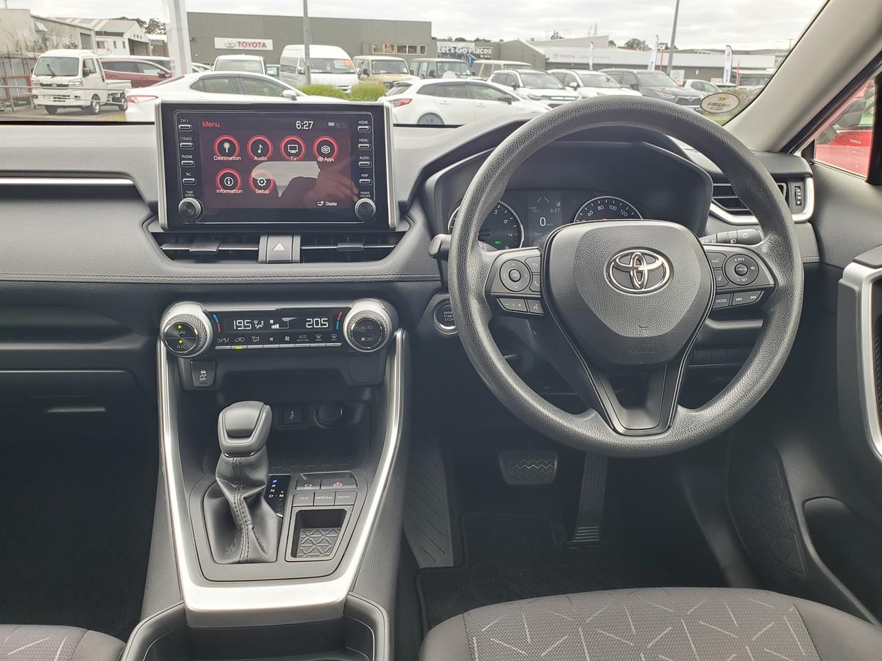 2021 Toyota Rav4 thumbnail