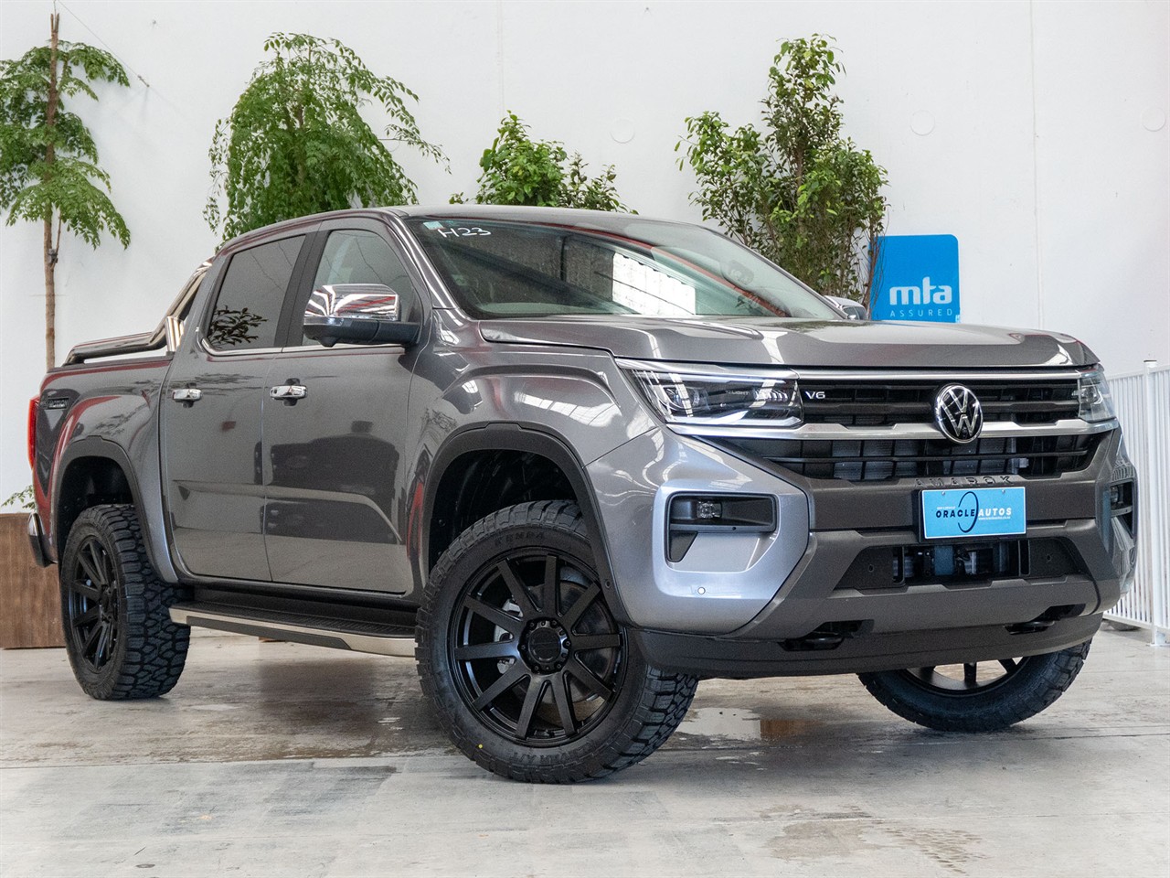 2024 Volkswagen Amarok thumbnail