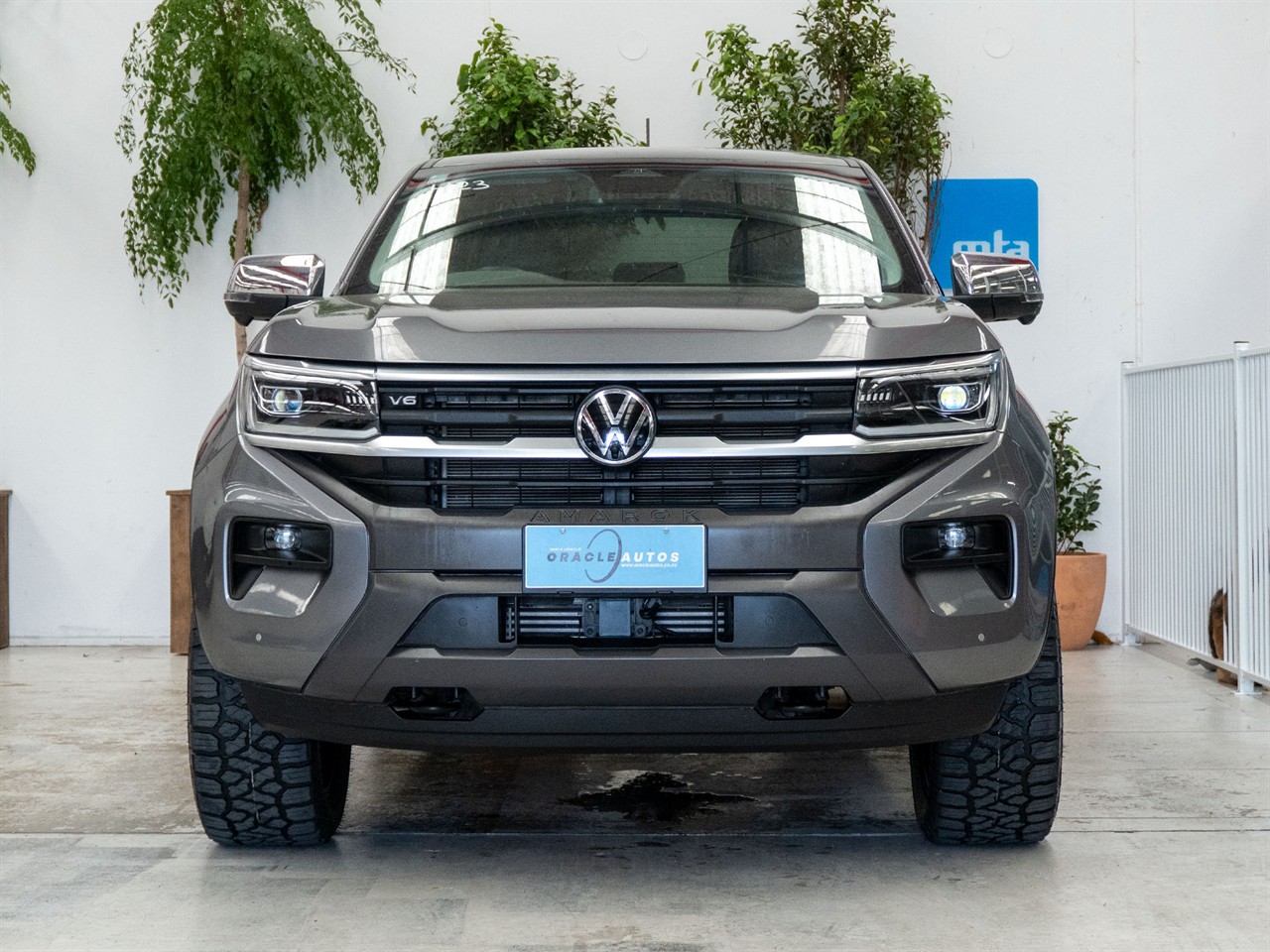 2024 Volkswagen Amarok thumbnail