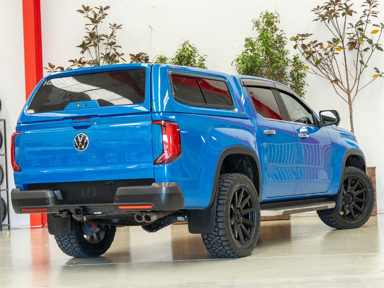 2023 Volkswagen Amarok thumbnail