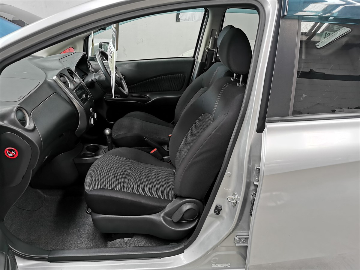 2012 Nissan Note thumbnail