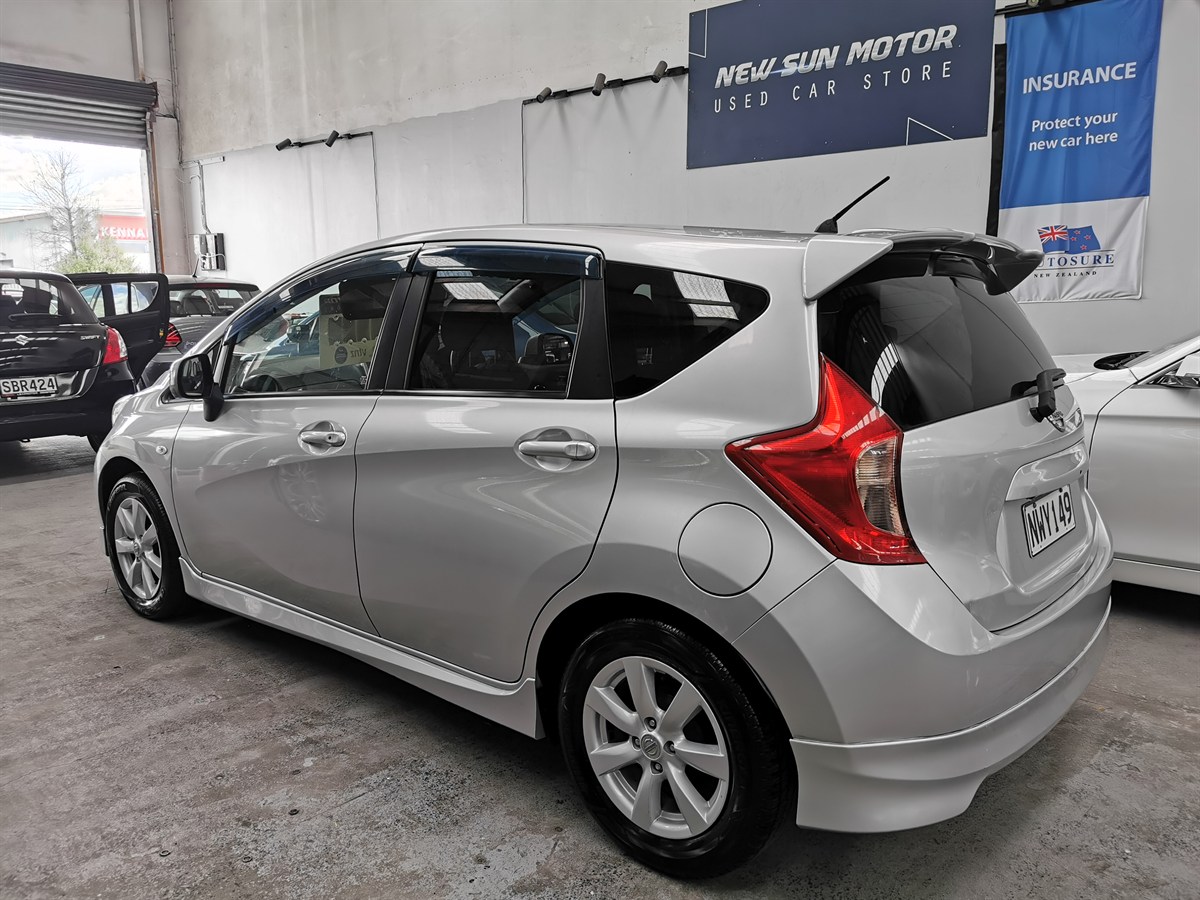 2012 Nissan Note thumbnail