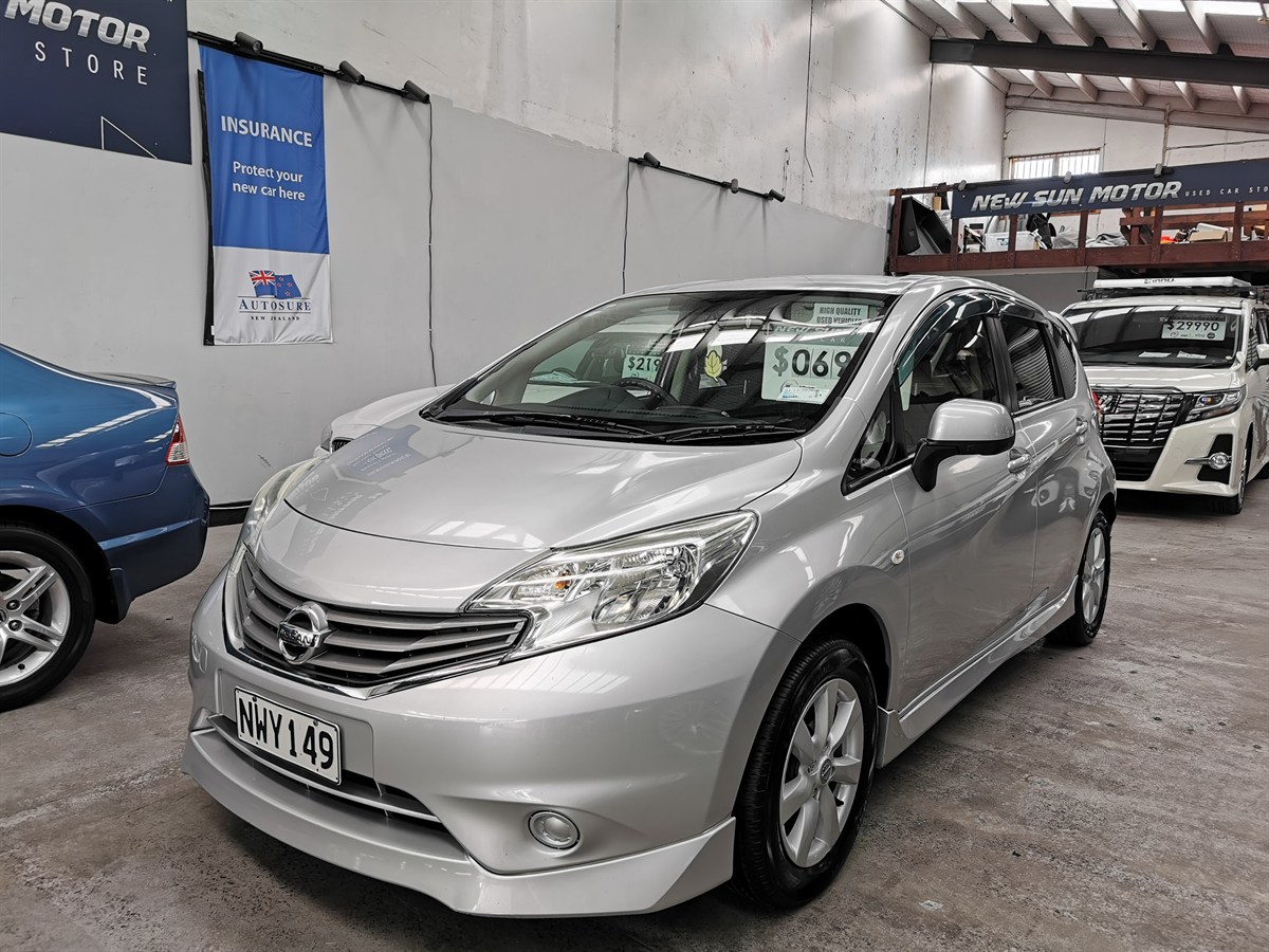 2012 Nissan Note thumbnail