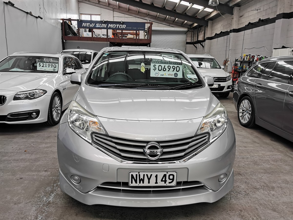2012 Nissan Note thumbnail