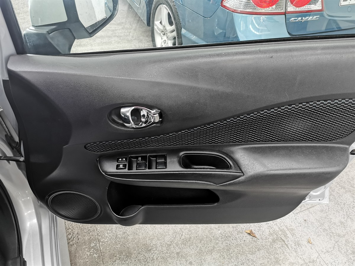2012 Nissan Note thumbnail