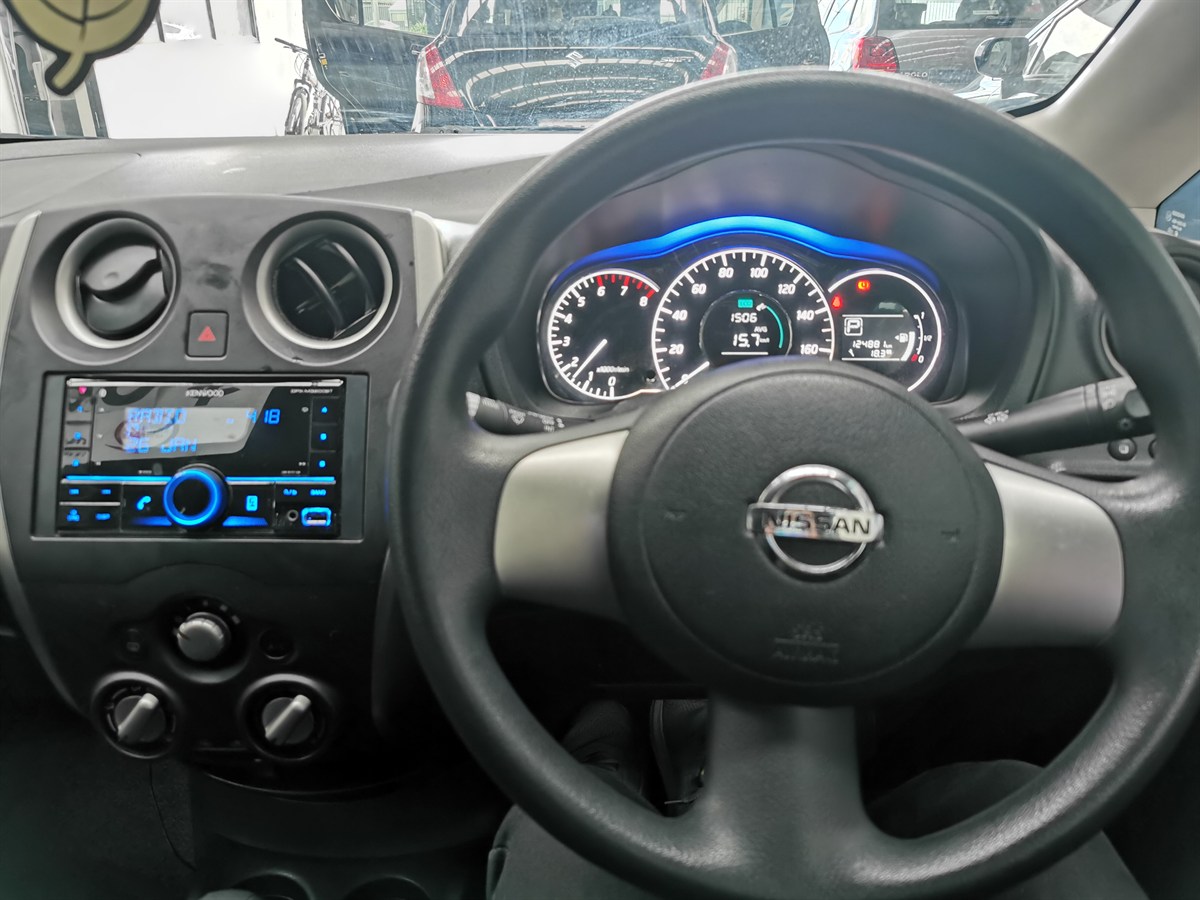 2012 Nissan Note thumbnail