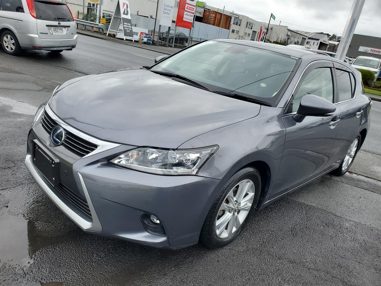 2015 Lexus CT200h thumbnail