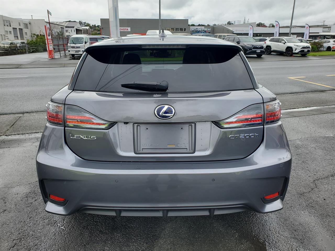 2015 Lexus CT200h thumbnail