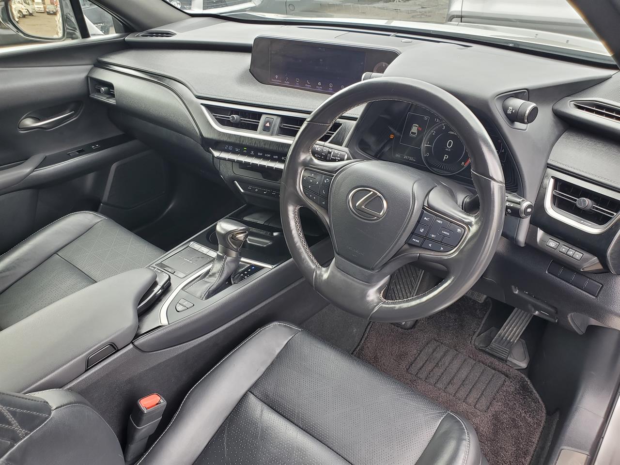 2019 Lexus UX thumbnail