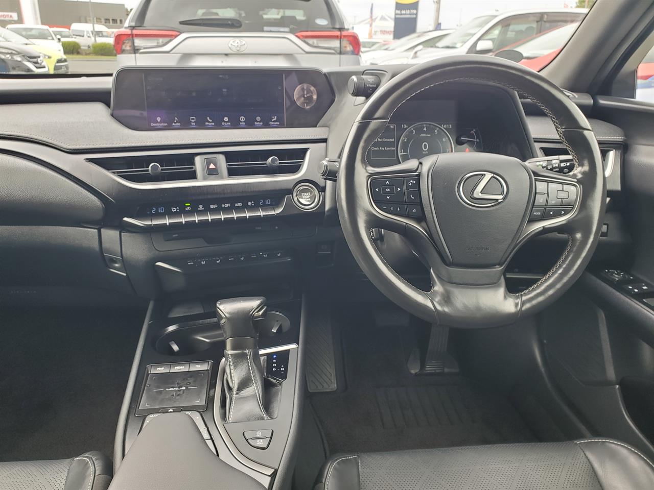 2019 Lexus UX thumbnail
