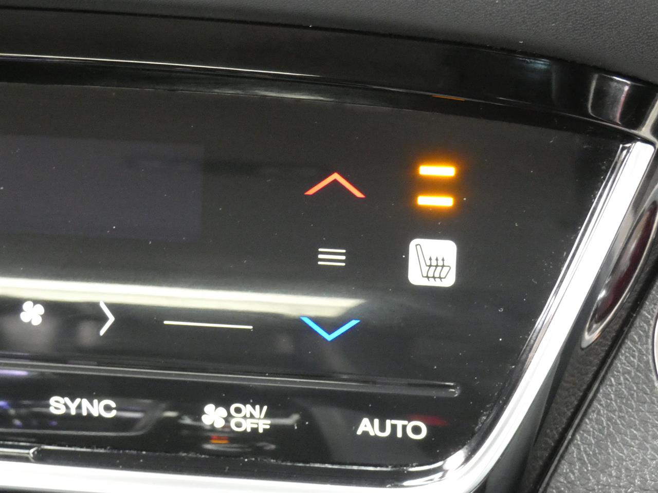 2017 Honda Vezel thumbnail