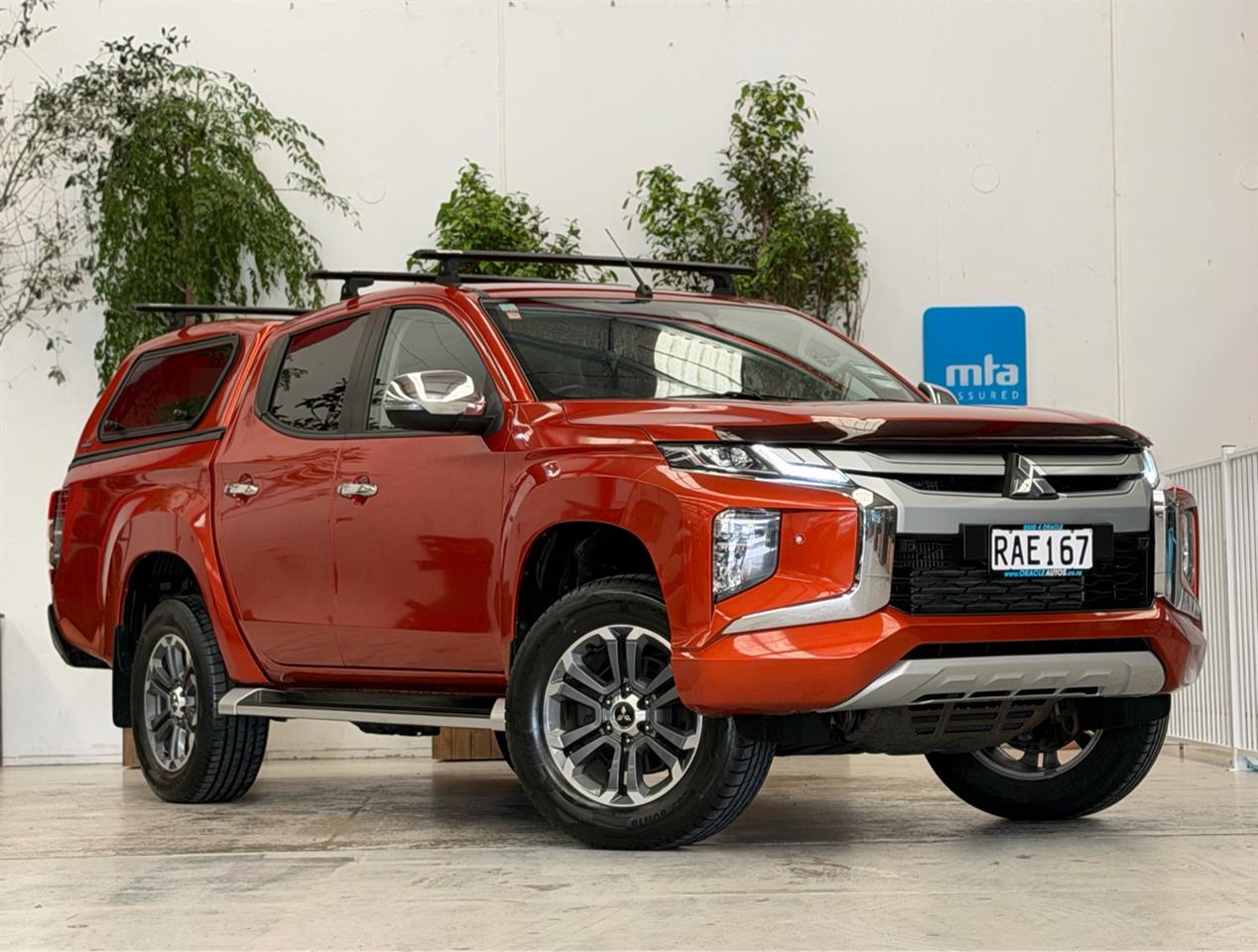 2022 Mitsubishi Triton thumbnail